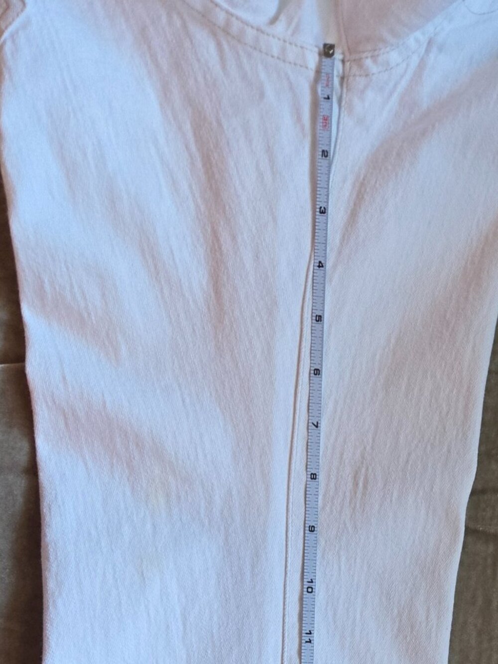 Old Navy Low‑Rise White Stretch Jeans – Cropped/Ankle Length with Slit Hem - Picture 7 of 11